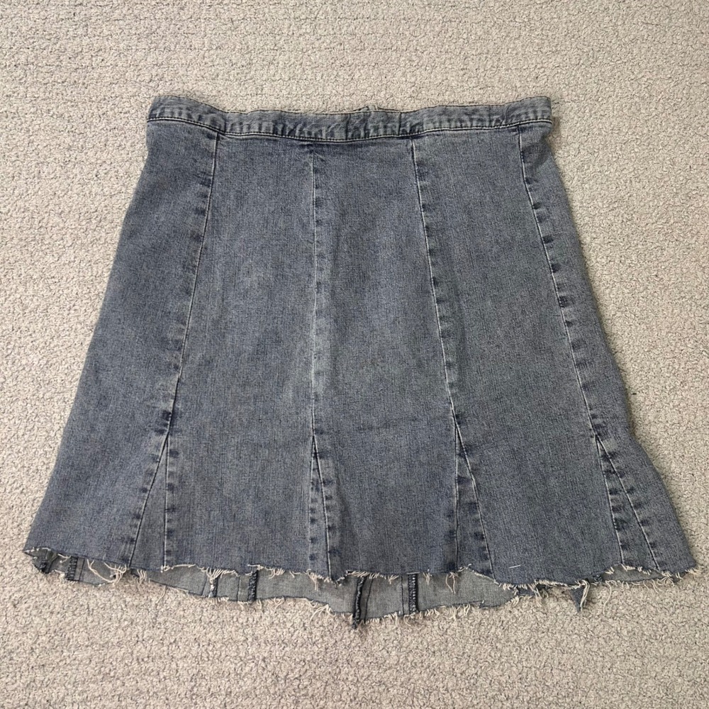 Cabela's Casuals Denim Skirt Paneled 10 Blue Raw Hem Mini Y2K Boho